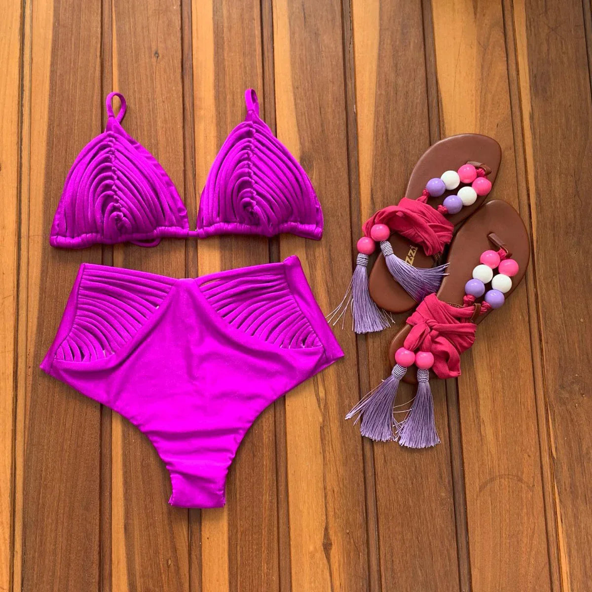 Casually Bathing Suit With a Refined Edge