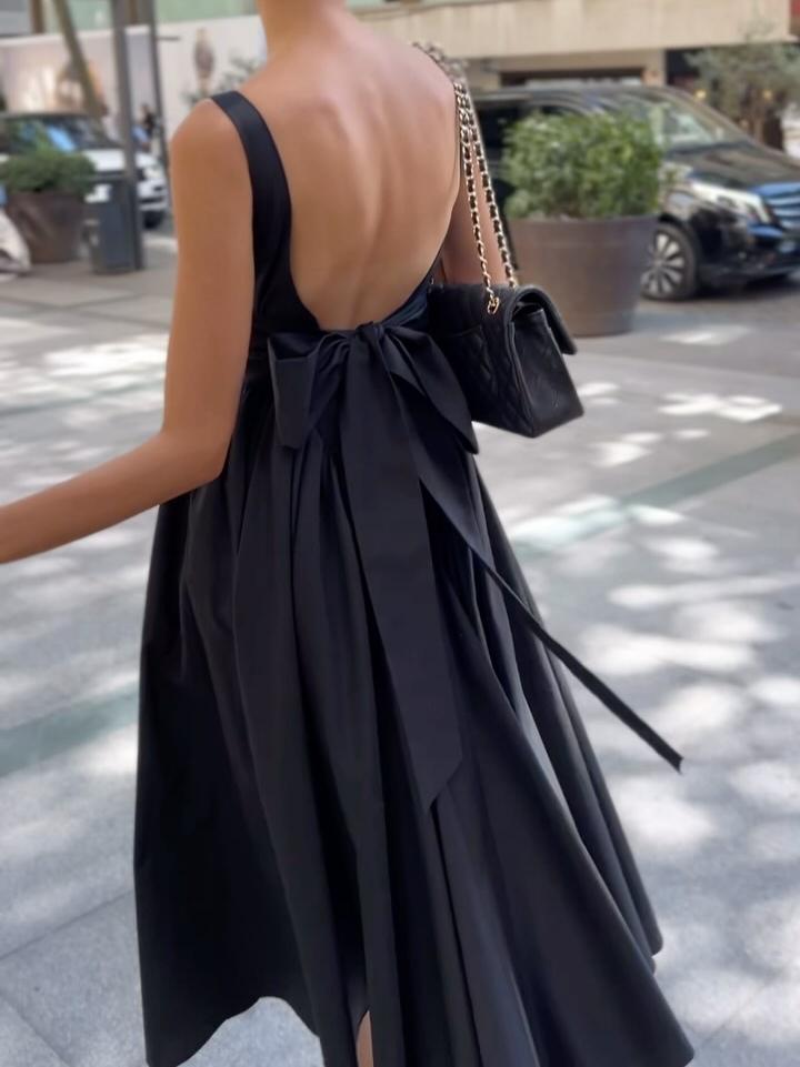 Timeless Vintage Style Dress