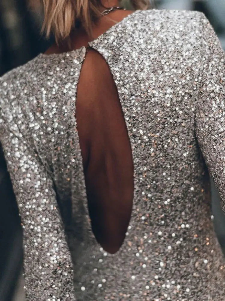 Gracefully Designed Garment