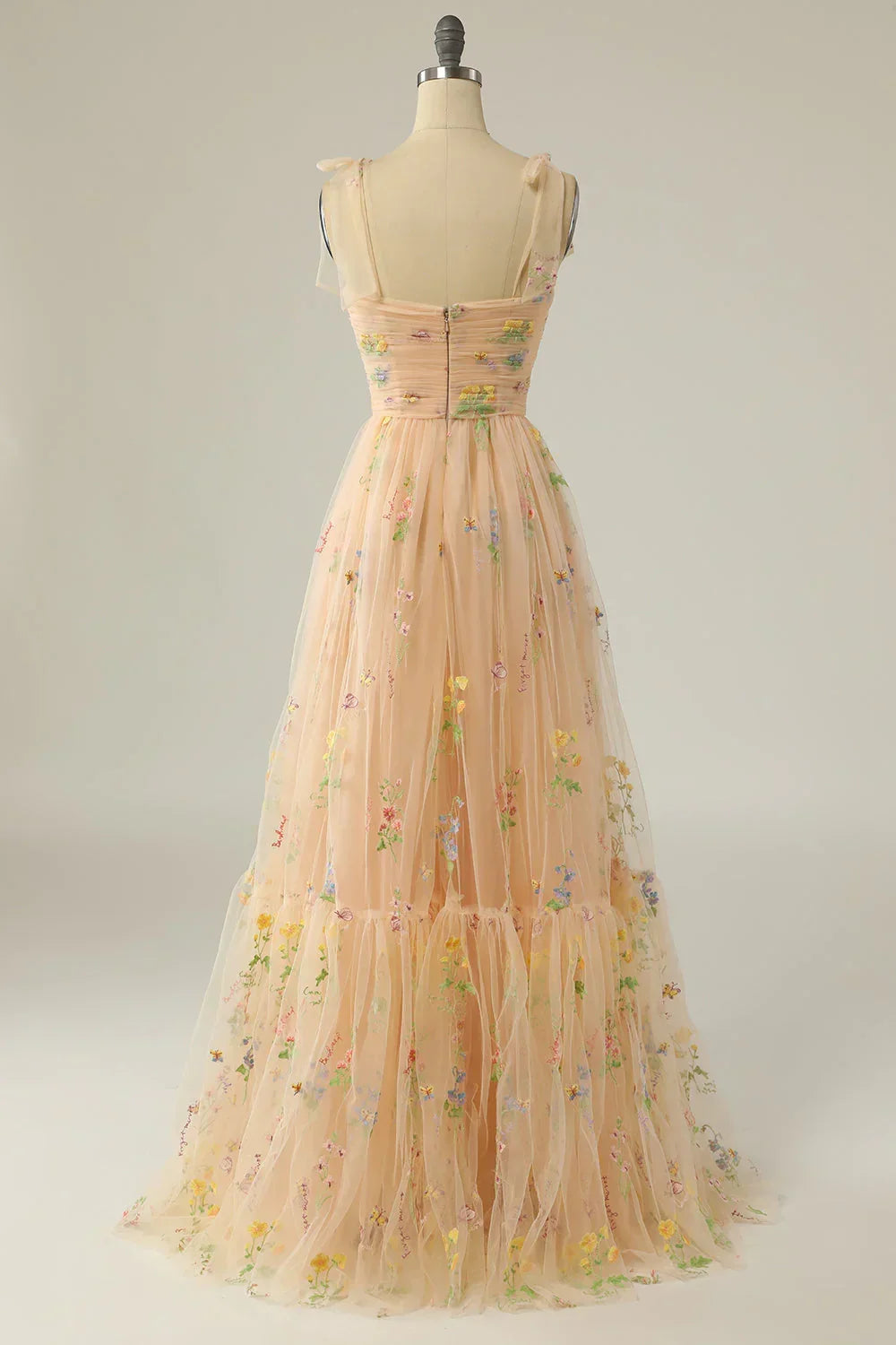 Timeless Vintage Style Garment