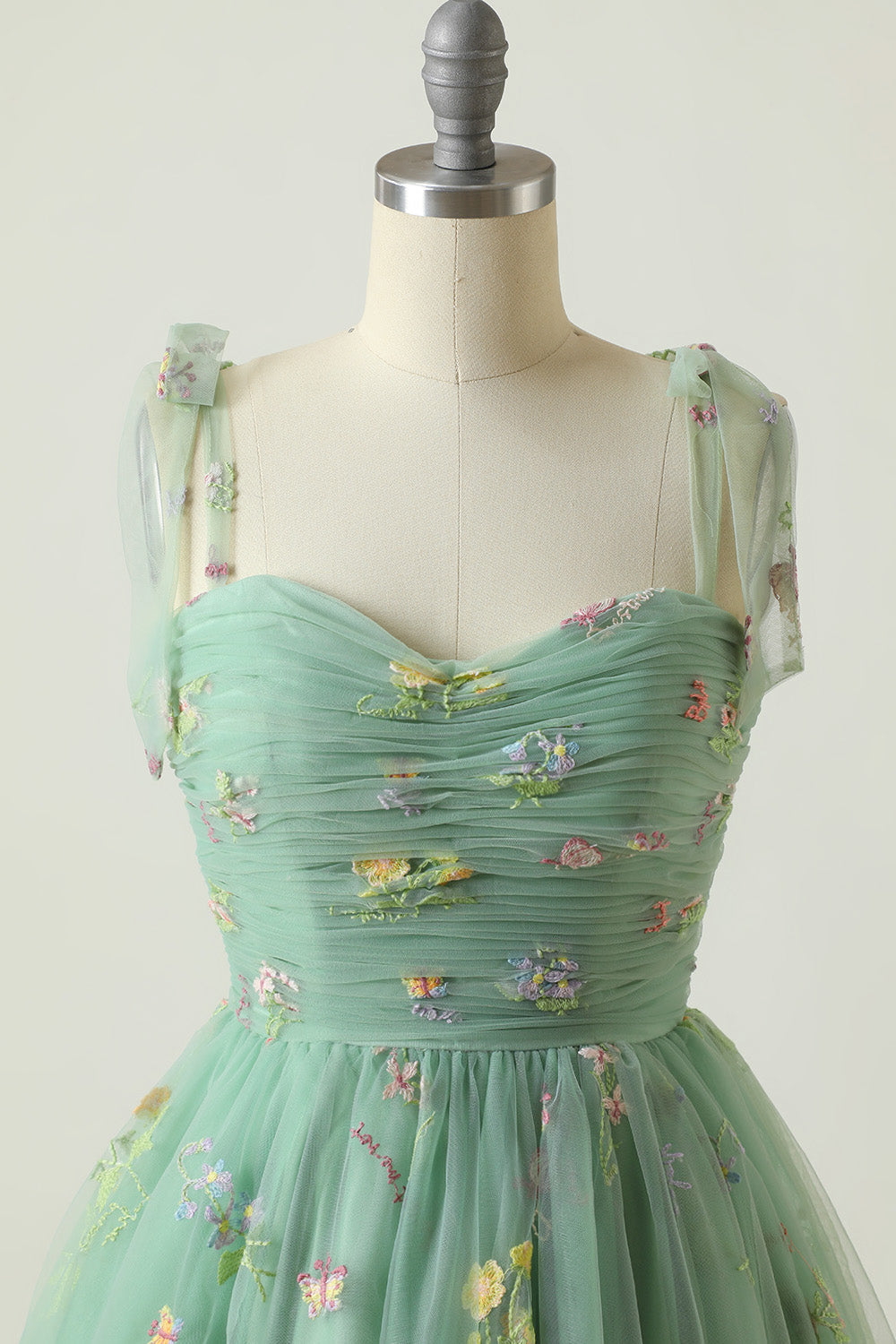 Timeless Vintage Style Garment