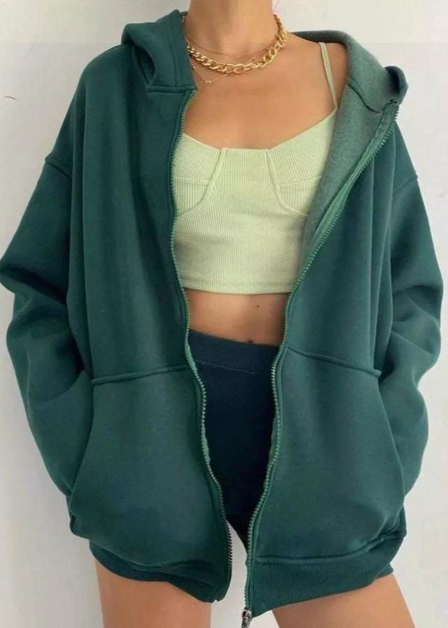 Well Tailored Cardigan with a Graceful Silhouette