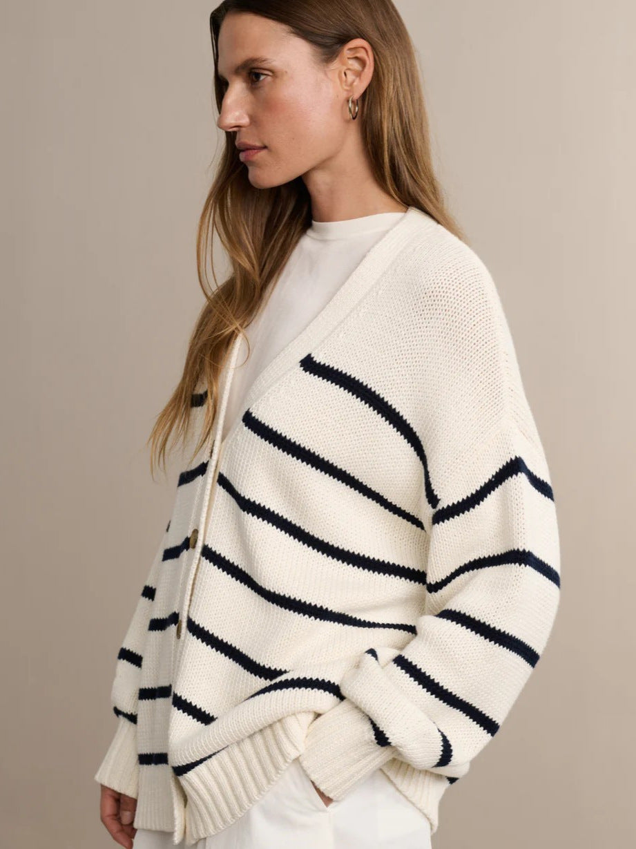 Timeless Vintage Style Cardigan