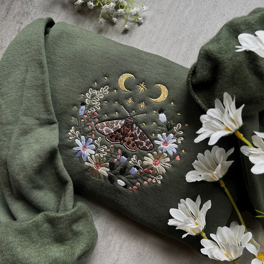 Comstylish Respect Wildlife Butterfly Embroidered Sweatshirt