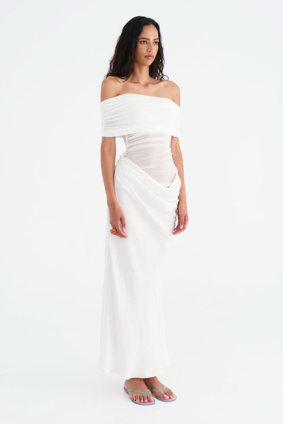 Polished Dress with an Effortless Classic Look
