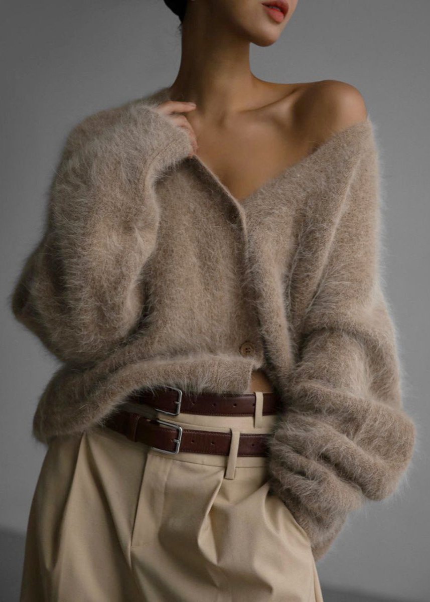 Classic Vintage & Enduringly Stylish Cardigan