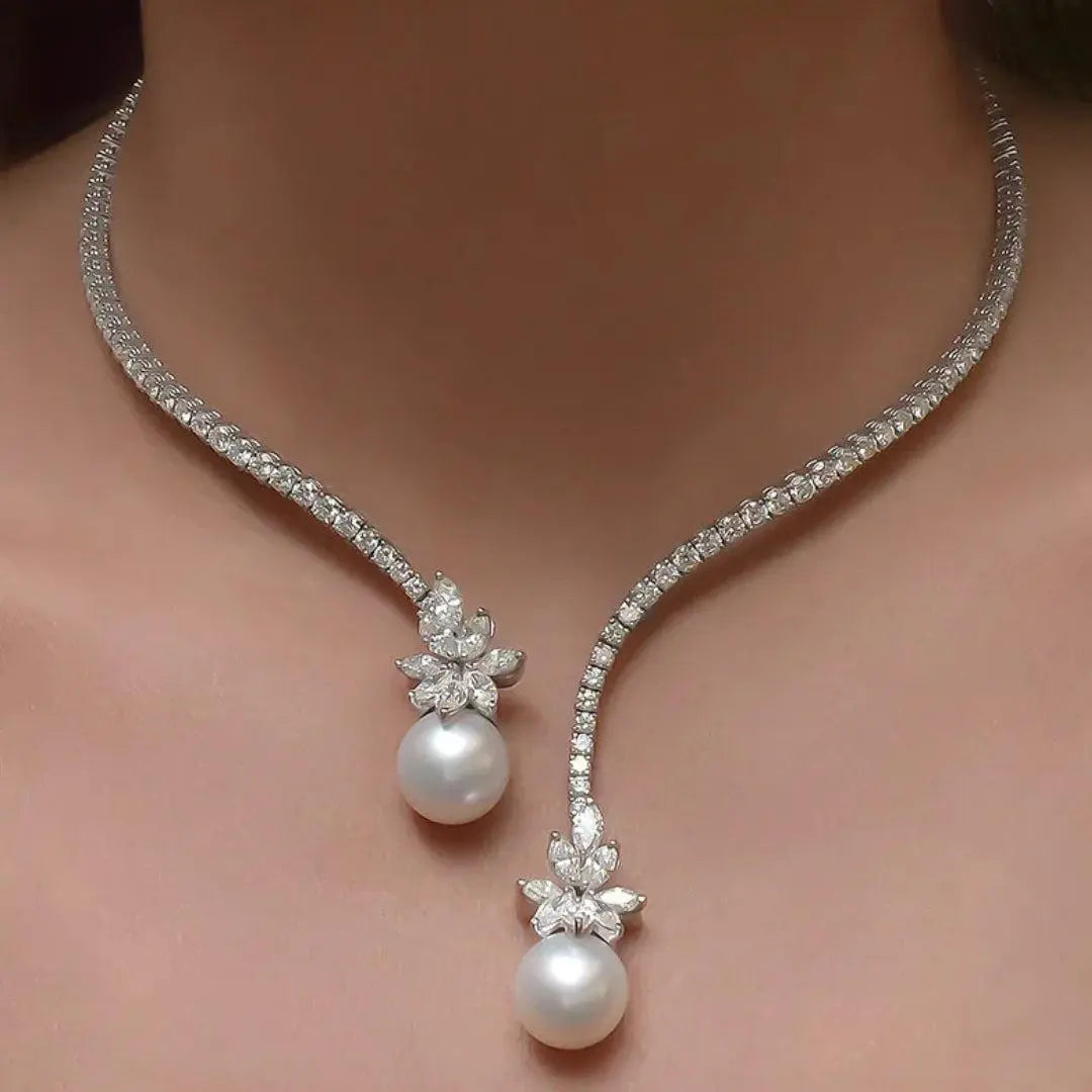 Shiny Necklace With Pearls Made of Silver