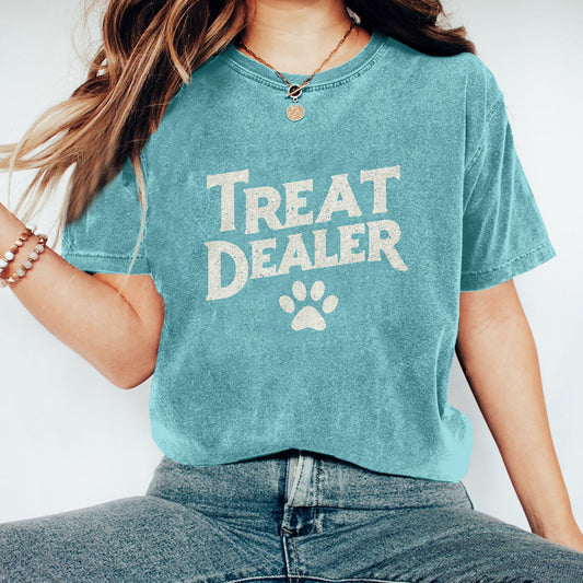 Comstylish Vintage Treat Dealer Dog Lover Washed Cozy T Shirt