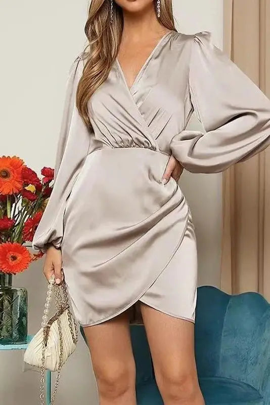 Gracefully Styled Dress for Any Occasion