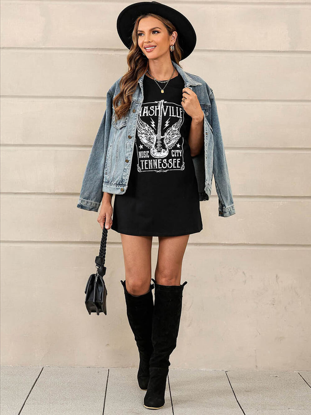 Elegantly Designed Pullover