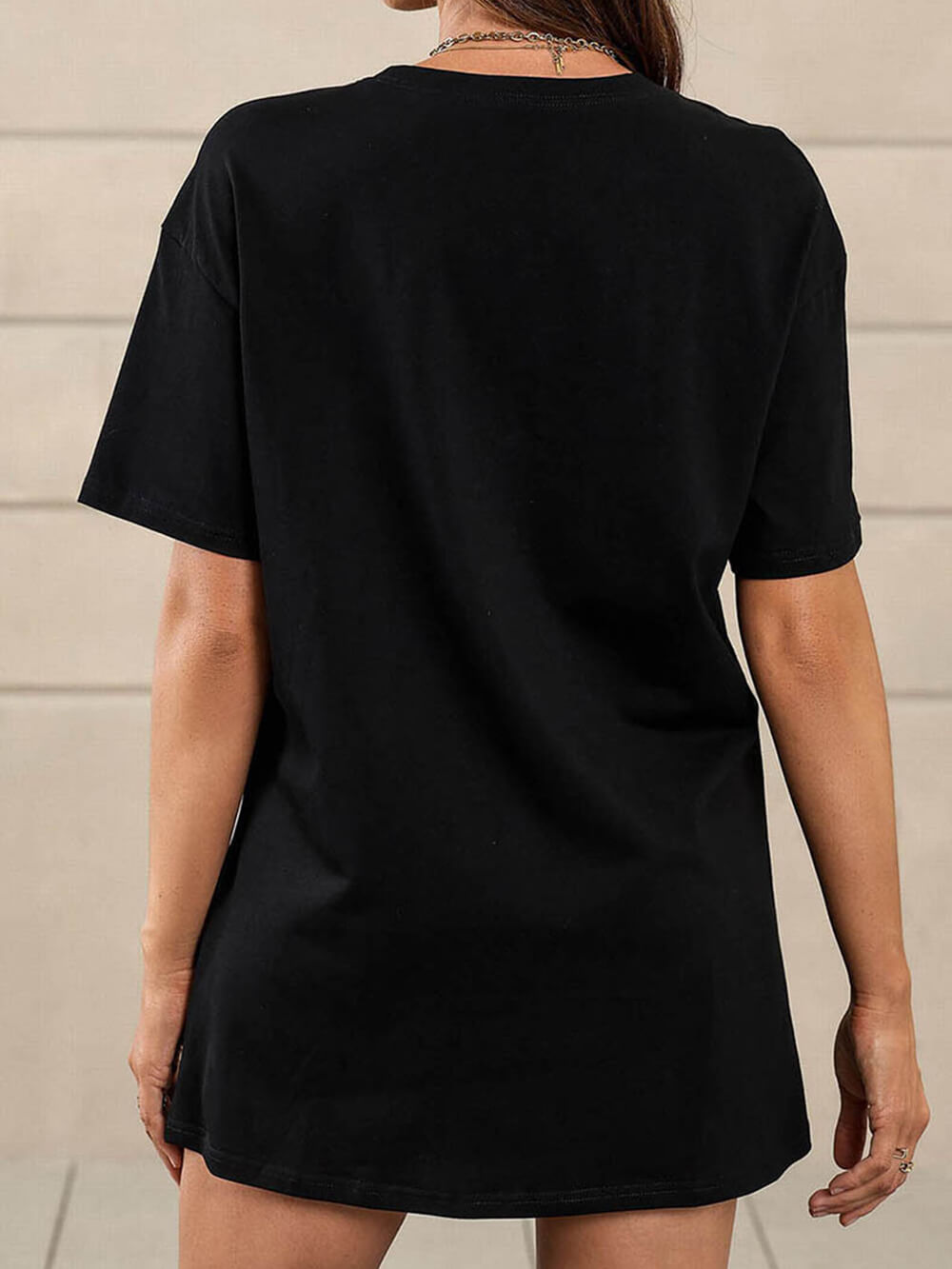 Elegantly Designed Pullover