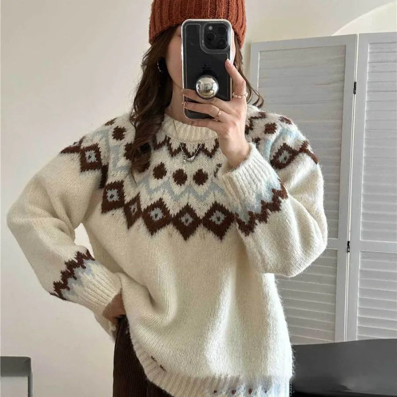Antonia® | Stylish Scandi turtleneck sweater for women