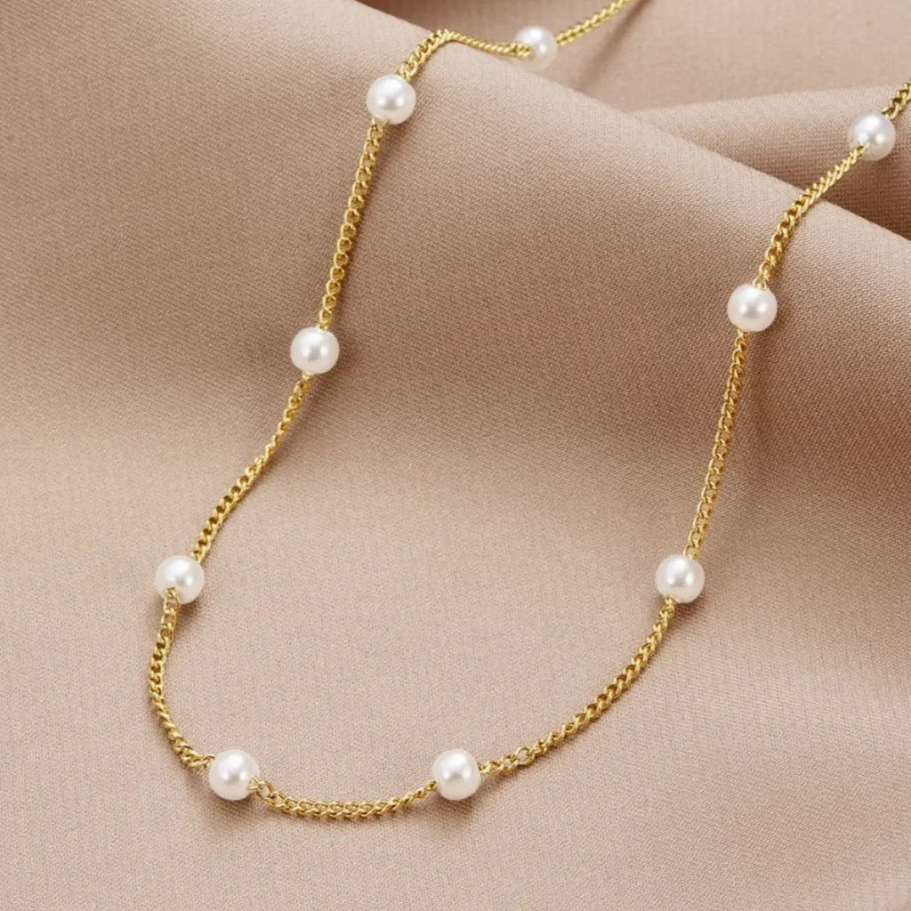Freshwater Pearl and Gold Necklace