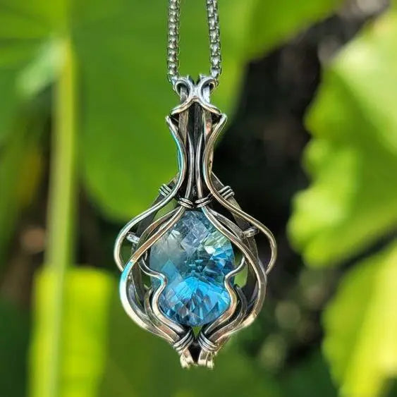 Blue Necklace in Silver