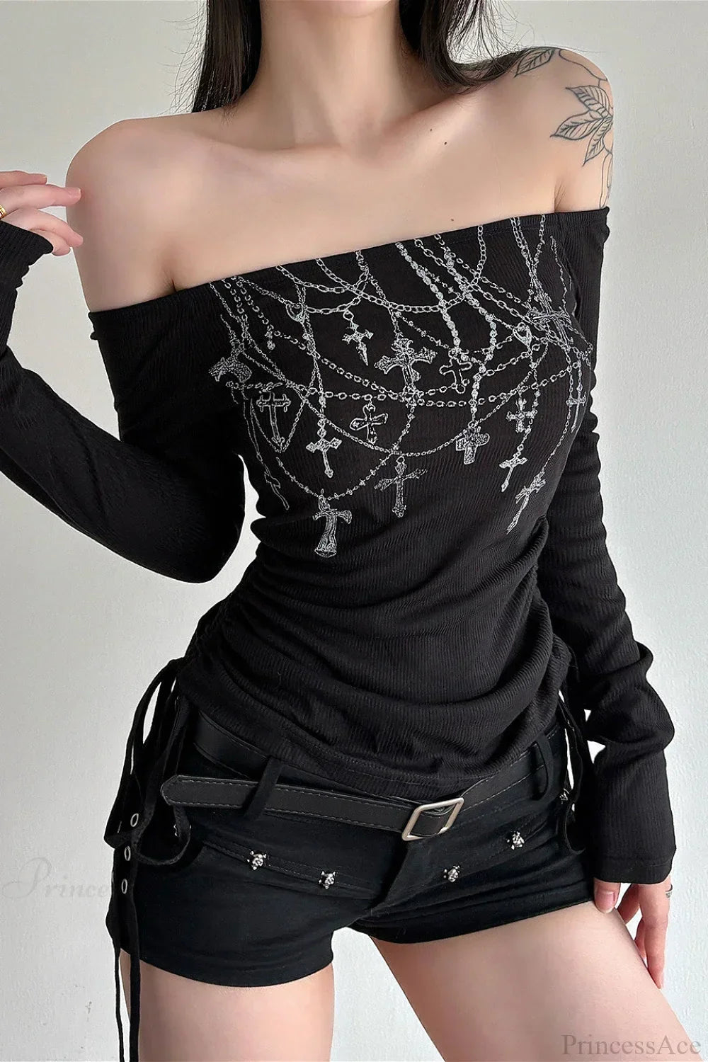 Romantic Chain for Special Moments