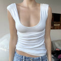 Well Tailored Top with a Graceful Silhouette