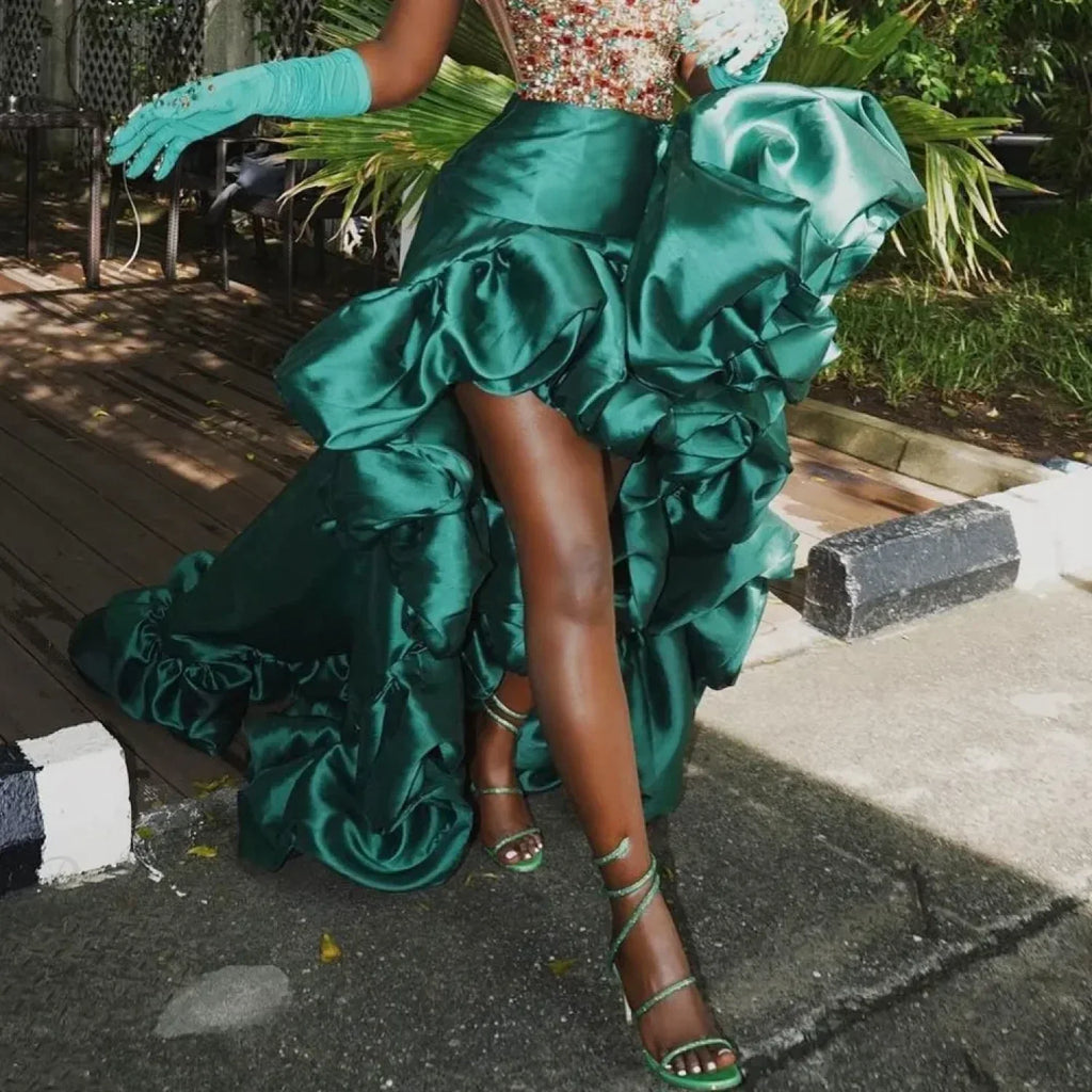 GREEN