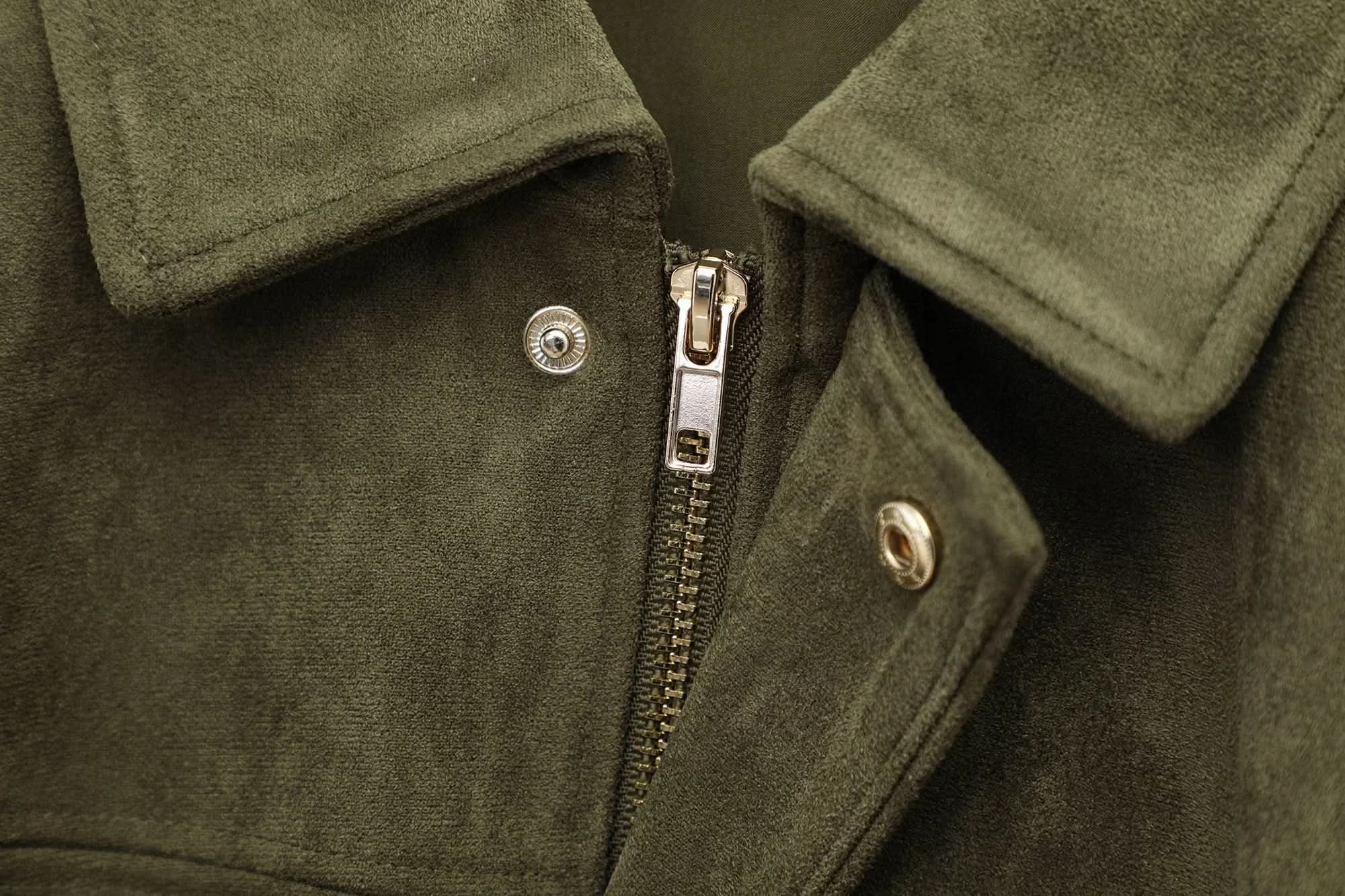 Well Tailored Jacket with a Graceful Silhouette
