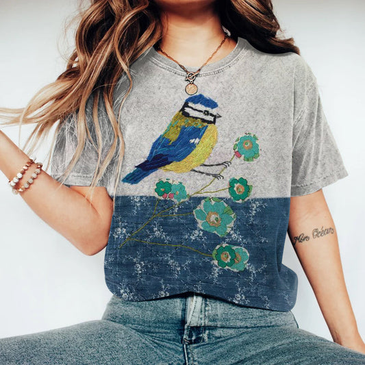 Comstylish Women's Flower And Bird Art Round Neck Casual T-shirt