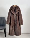 Beautifully Finished Coat in a Timeless Design