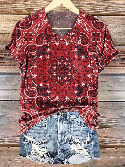 Women's Retro Ethnic Totem Art Pattern Print V-neck Casual T-Shirt