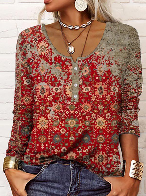 Elegantly Designed Pullover