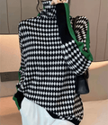 LM | Elegant sweater with black and white check pattern