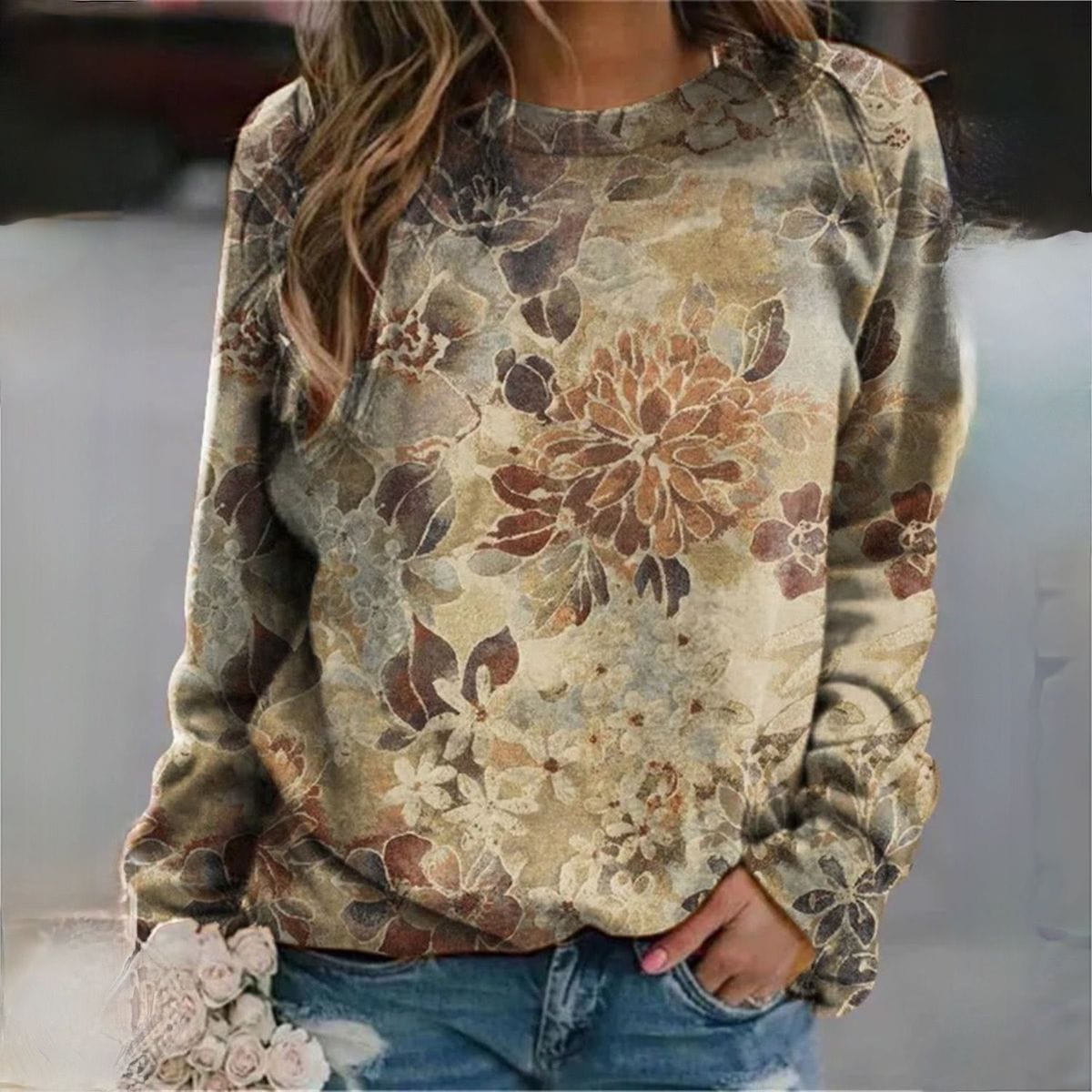 LM | Sweater with elegant floral pattern