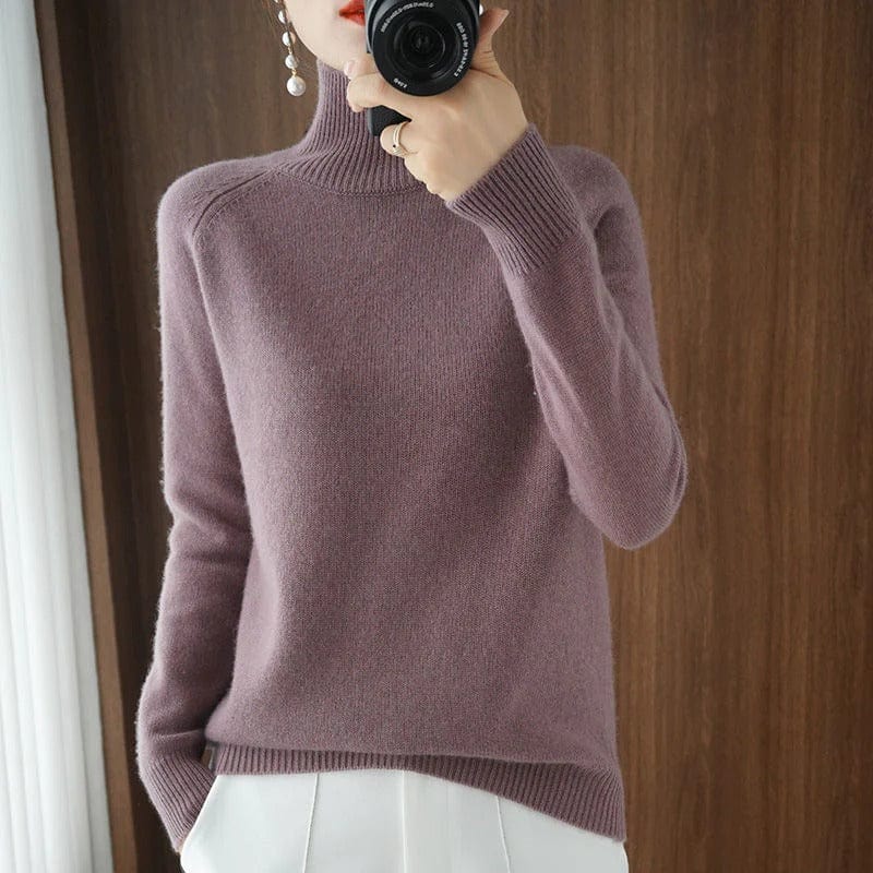 LM | Stylish turtleneck sweater
