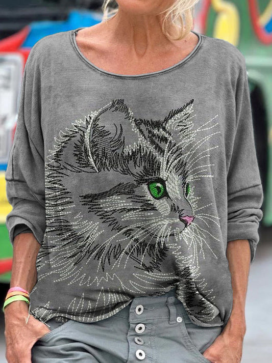 Comstylish Lovely Fuzzy Cat Embroidered T Shirt