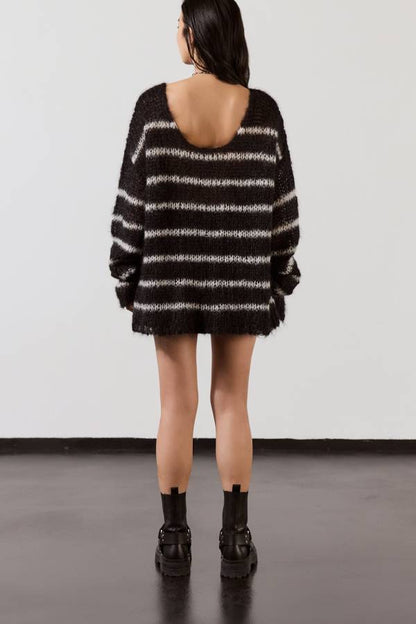 Elegantly Designed Jumper