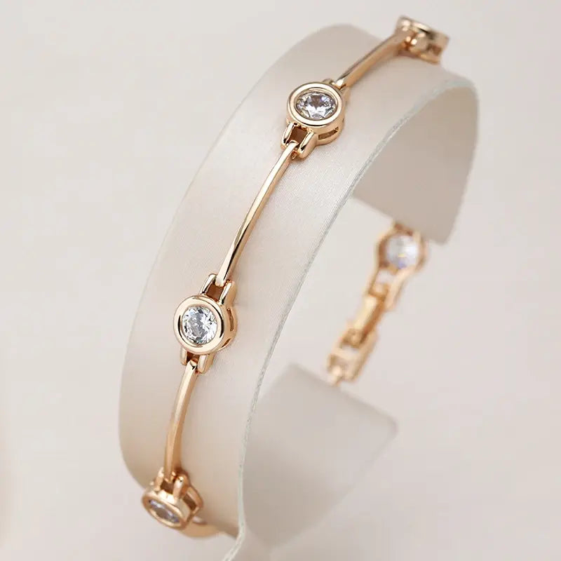 Bracelet With Zirconias in Gold