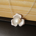 White Pearl Flower Necklace