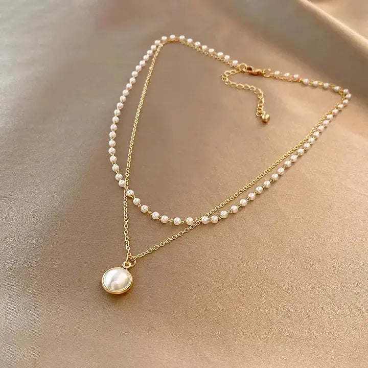 Pearls in Gold Necklace