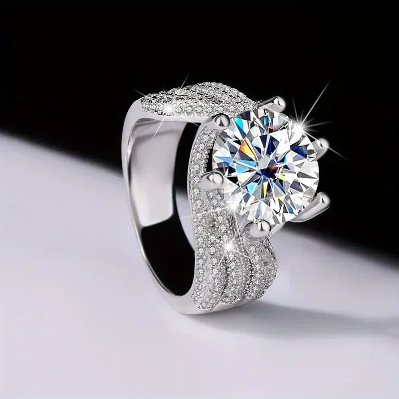 Juliette | Wavy Zirconium Ring