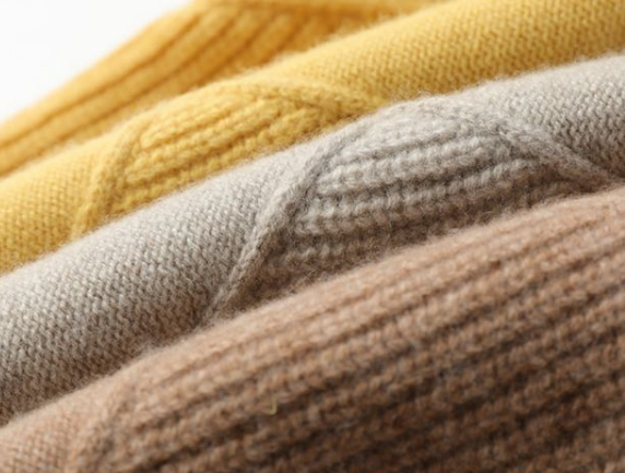 Elegantly Designed Pullover