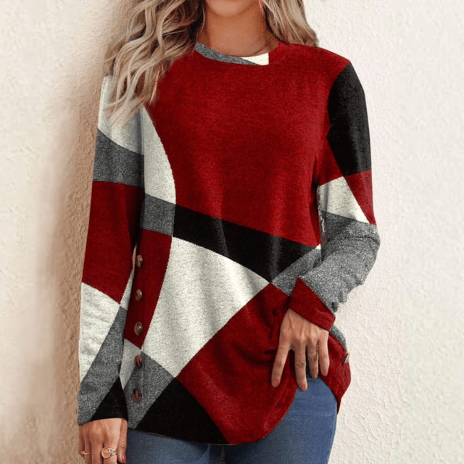 LM | Sweater with red block pattern