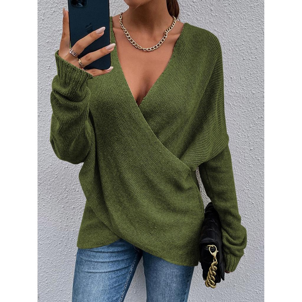 LM | Sexy sweater with crossed front