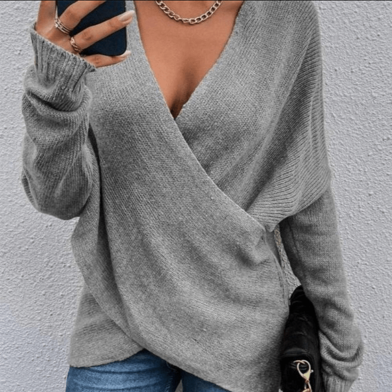 LM | Sexy sweater with crossed front