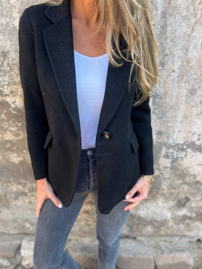 LM | Classic button blazer for women