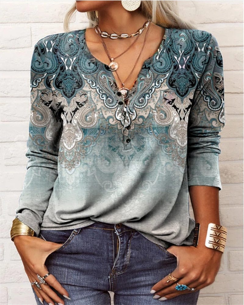 LM | Elegant sweater with Aztec pattern