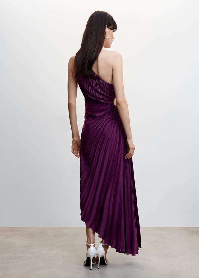 Timeless Vintage Style Garment