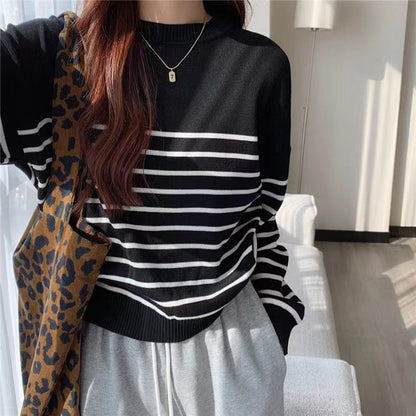 LM | Solid round neck sweater