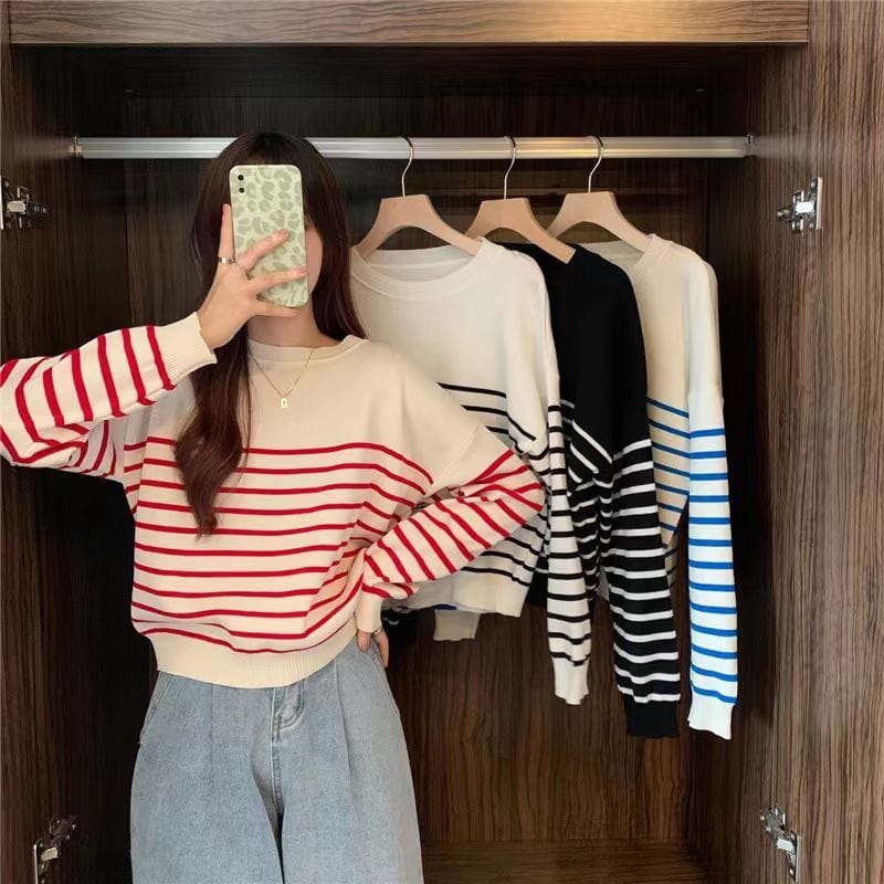 LM | Solid round neck sweater