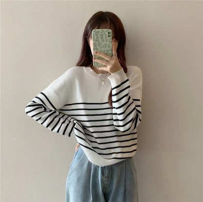 LM | Solid round neck sweater
