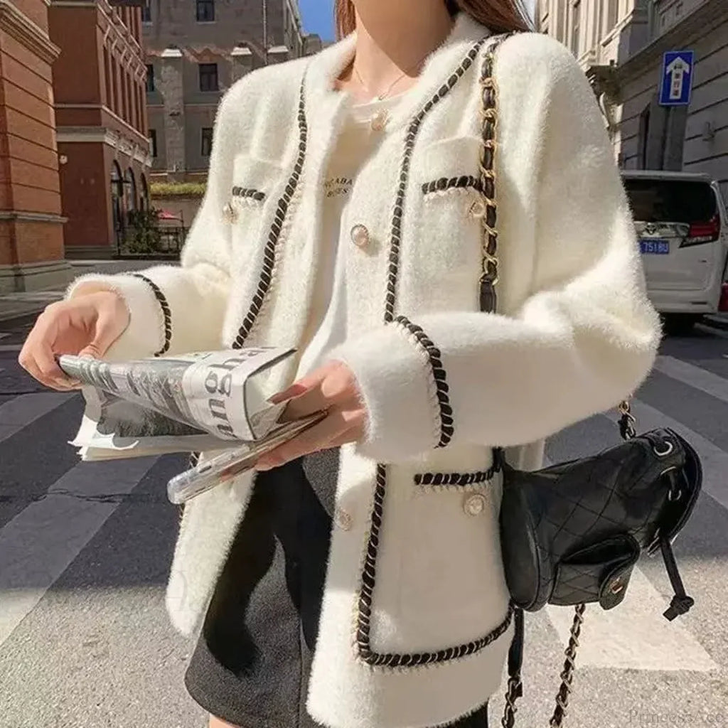 Timeless Vintage Style Cardigan