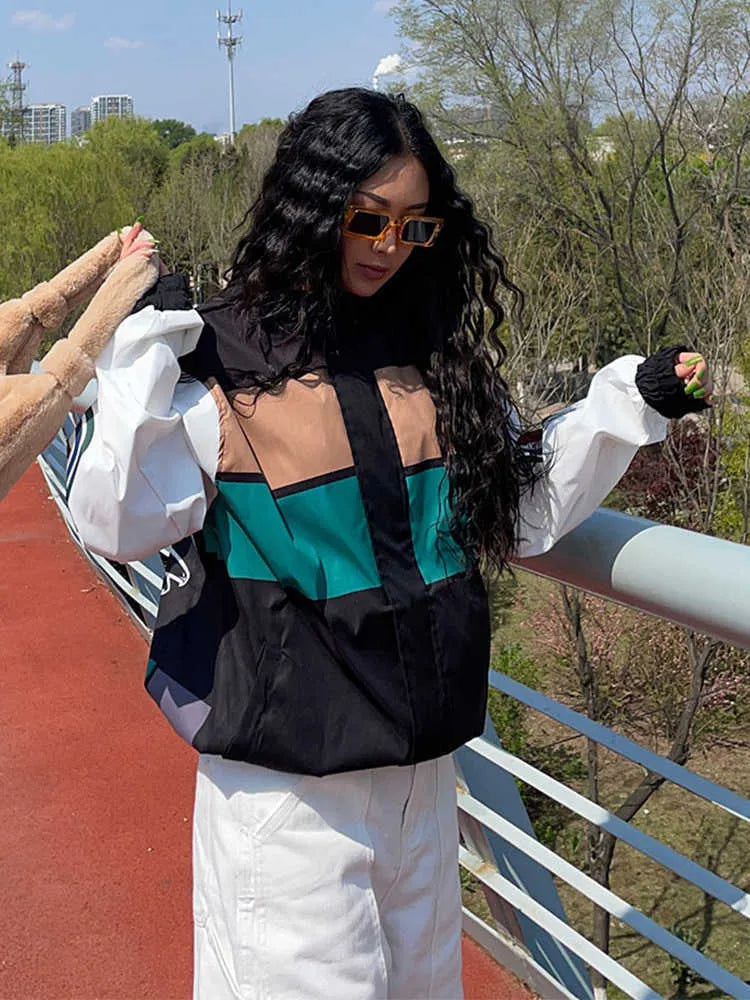 Gracefully Designed Jacket