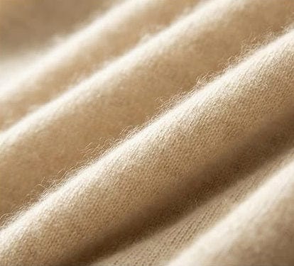 LM | Soft knitted sweater with turtleneck