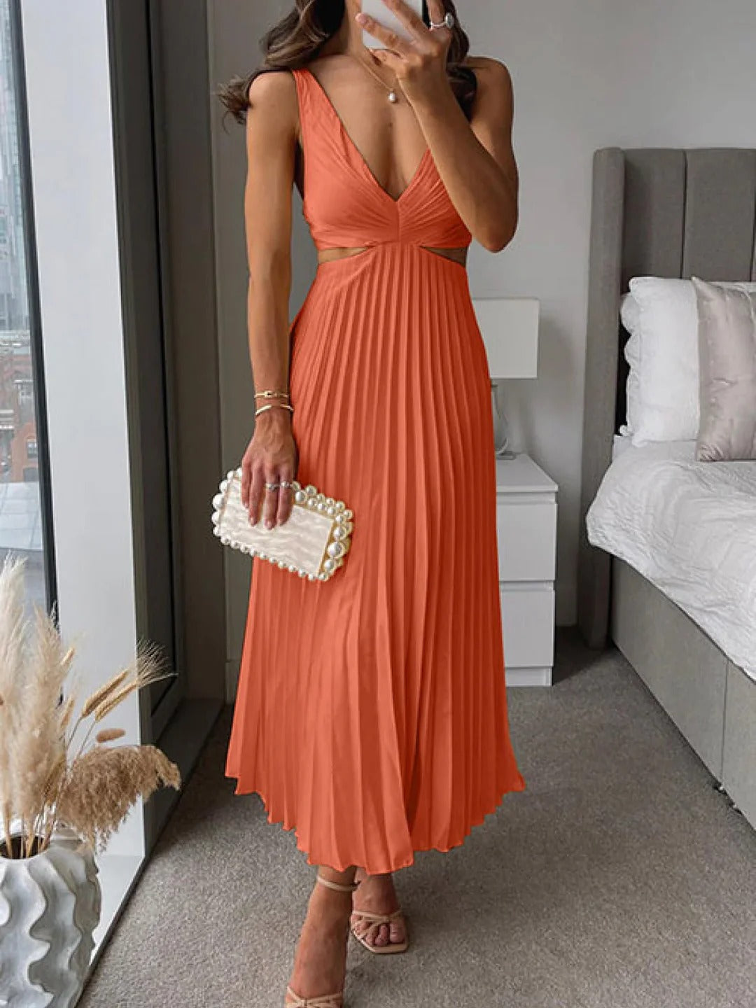 LM | Trendy and elegant winter dress
