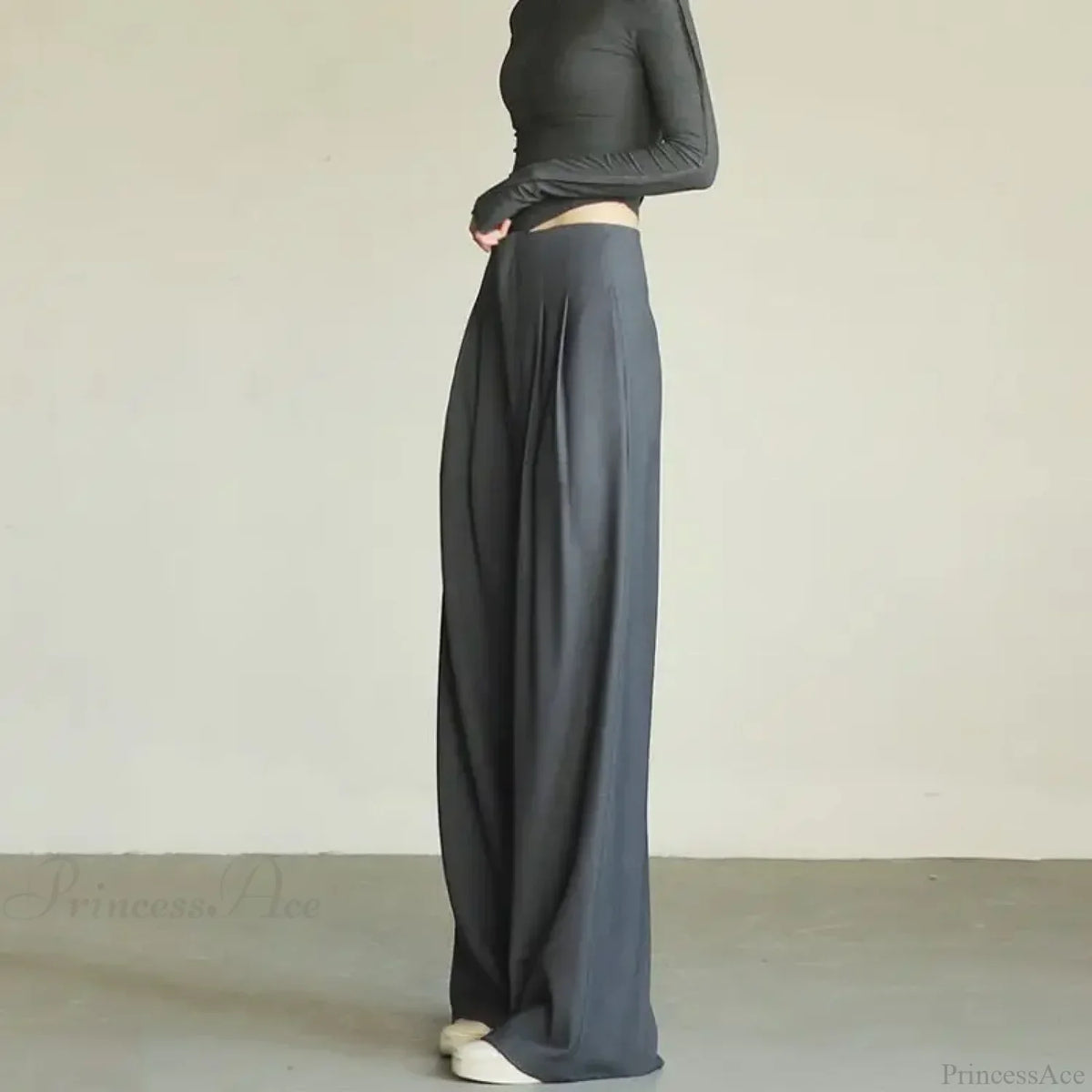 Elegantly Designed Pants
